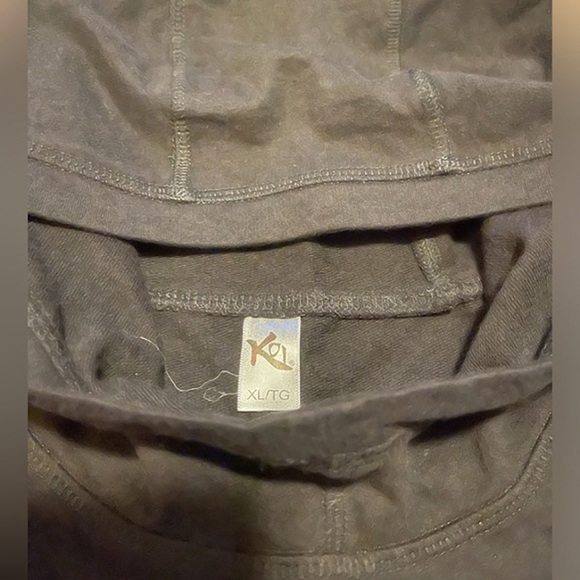 Black Tank Top with Hood and Print - Picture 2 of 5